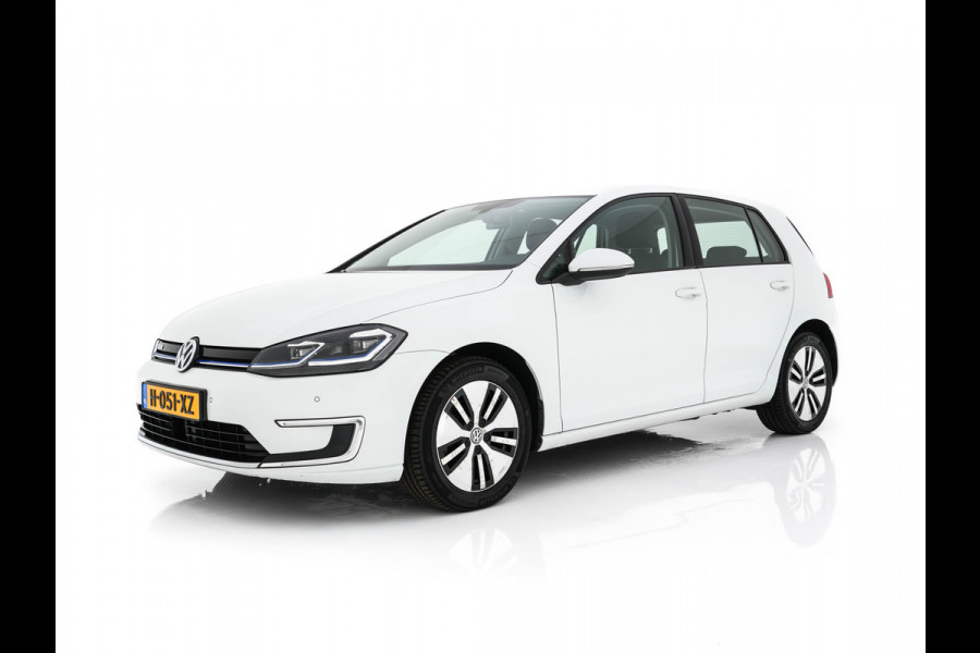Volkswagen e-Golf (SOH-86%) Aut. *HEAT-PUMP | LUXURY-LEATHER | FULL-LED | NAVI-FULLMAP | CAMERA | HEATED-SPORTSEATS | ECC | CCS-FASTLOADER | PDC | CARPLAY | CRUISE | 16''ALU* Volkswagen e-Golf (SOH-86%) Aut. *HEAT-PUMP | LUXURY-LEATHER | FULL-LED | NAVI-FULLMAP | CAMERA | HEATED-SPORTSEATS | ECC | CCS-FASTLOADER | PDC | CARPLAY | CRUISE | 16''ALU*