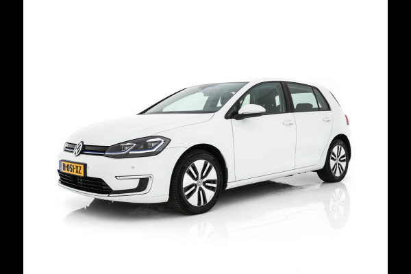 Volkswagen e-Golf (SOH-86%) Aut. *HEAT-PUMP | LUXURY-LEATHER | FULL-LED | NAVI-FULLMAP | CAMERA | HEATED-SPORTSEATS | ECC | CCS-FASTLOADER | PDC | CARPLAY | CRUISE | 16''ALU* Volkswagen e-Golf (SOH-86%) Aut. *HEAT-PUMP | LUXURY-LEATHER | FULL-LED | NAVI-FULLMAP | CAMERA | HEATED-SPORTSEATS | ECC | CCS-FASTLOADER | PDC | CARPLAY | CRUISE | 16''ALU*