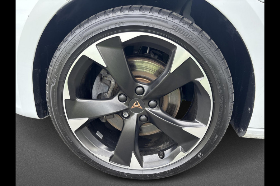 CUPRA Leon Sportstourer 1.4 e-Hybrid VZ Adrenaline