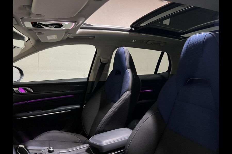 Lynk & Co 01 1.5 Plug-in Black Edition Sfeerver. 360° NAP