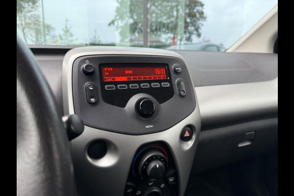 Peugeot 108 1.0 e-VTi Active Pack Premium - Airco - Media - Org.NL