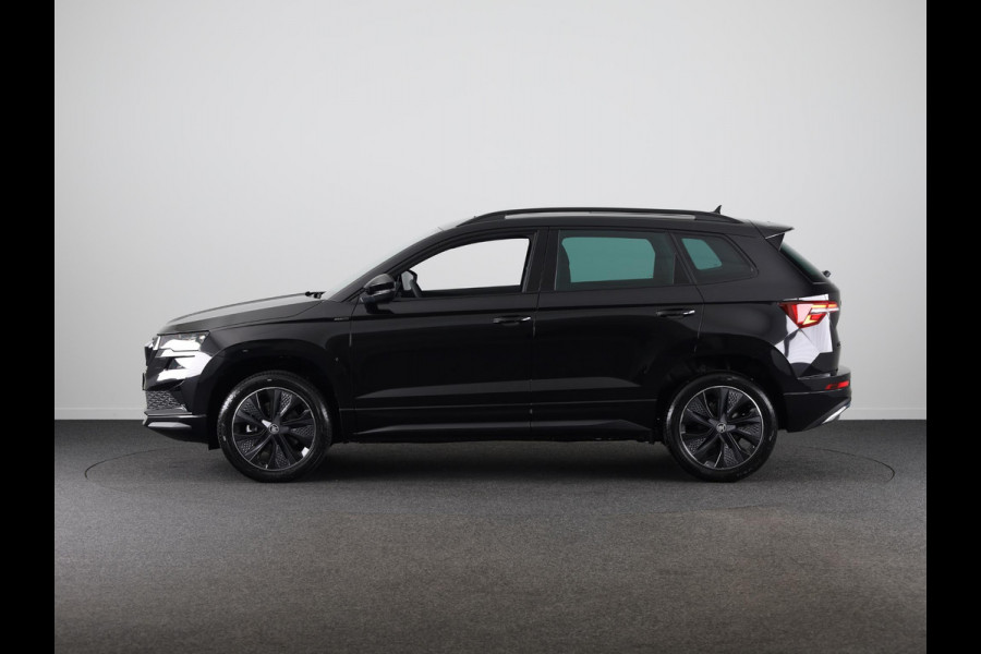 Škoda Karoq Sportline Business 1.5 TSI 150 pk 7 versn. DSG | Panoramadak | Travel Assist plus | Trekhaak wegklapbaar | Elektrische achterklep