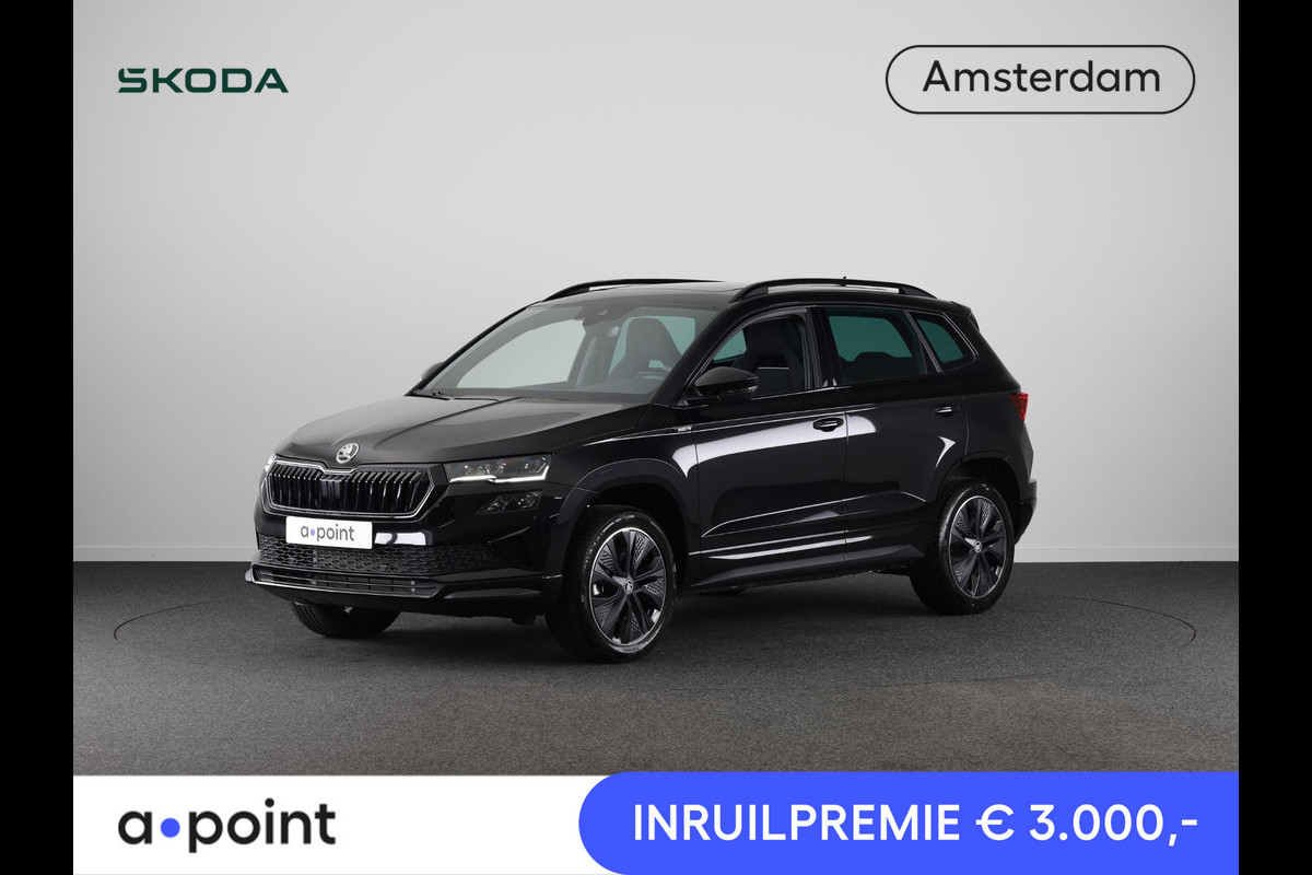 Škoda Karoq Sportline Business 1.5 TSI 150 pk 7 versn. DSG | Panoramadak | Travel Assist plus | Trekhaak wegklapbaar | Elektrische achterklep Škoda Karoq Sportline Business 1.5 TSI 150 pk 7 versn. DSG | Panoramadak | Travel Assist plus | Trekhaak wegklapbaar | Elektrische achterklep