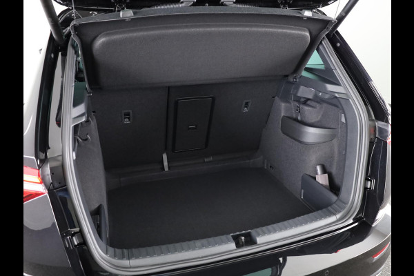 Škoda Karoq Sportline Business 1.5 TSI 150 pk 7 versn. DSG | Panoramadak | Travel Assist plus | Trekhaak wegklapbaar | Elektrische achterklep