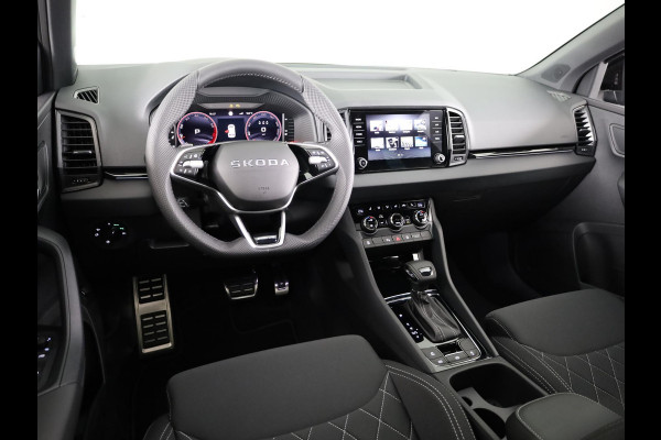 Škoda Karoq Sportline Business 1.5 TSI 150 pk 7 versn. DSG | Panoramadak | Travel Assist plus | Trekhaak wegklapbaar | Elektrische achterklep