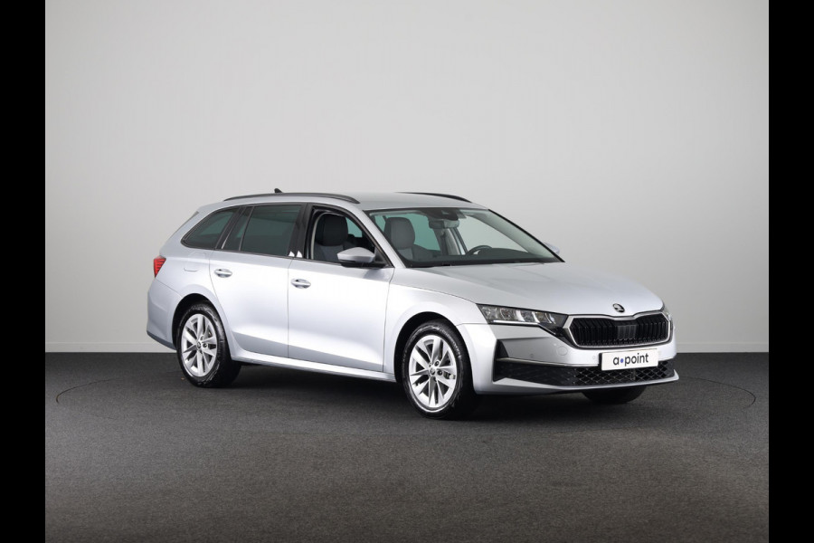 Škoda Octavia Combi 1.5 TSI MHEV Business Edition 115PK DSG | Verlengde garantie | Stoelverwarming | Achteruitrijcamera | Elektrische kofferklep |