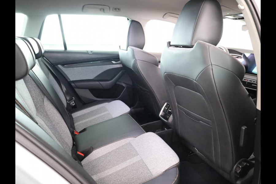 Škoda Octavia Combi 1.5 TSI MHEV Business Edition 115PK DSG | Verlengde garantie | Stoelverwarming | Achteruitrijcamera | Elektrische kofferklep |
