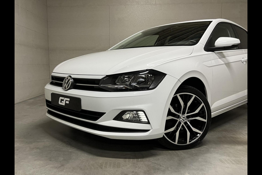 Volkswagen Polo 1.0 TSI 17'' R-line Carplay Navi ACC NAP