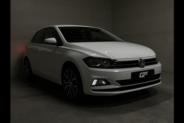 Volkswagen Polo 1.0 TSI 17'' R-line Carplay Navi ACC NAP