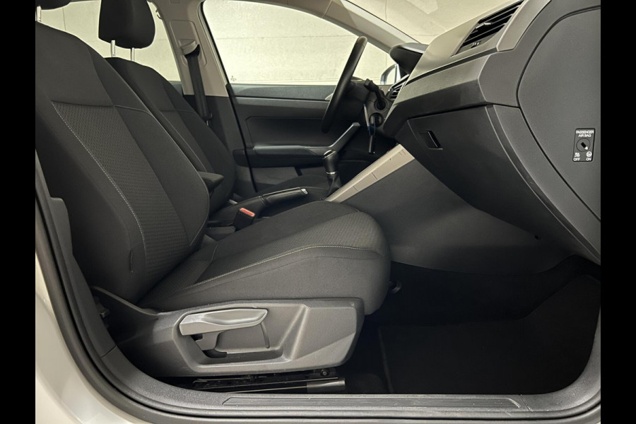 Volkswagen Polo 1.0 TSI 17'' R-line Carplay Navi ACC NAP