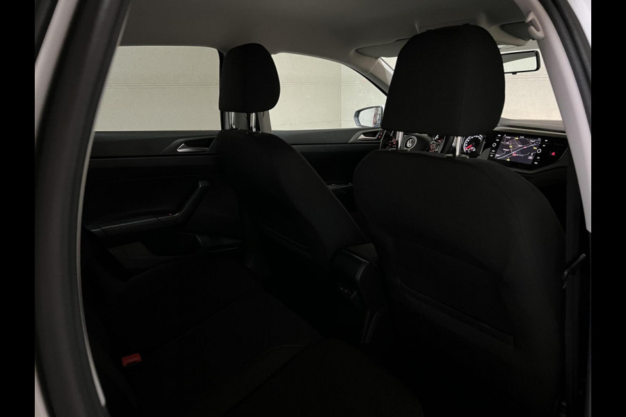 Volkswagen Polo 1.0 TSI 17'' R-line Carplay Navi ACC NAP