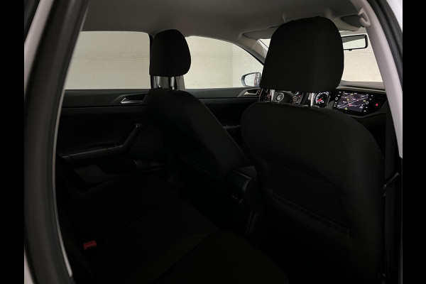 Volkswagen Polo 1.0 TSI 17'' R-line Carplay Navi ACC NAP