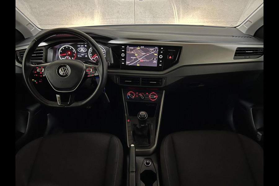 Volkswagen Polo 1.0 TSI 17'' R-line Carplay Navi ACC NAP