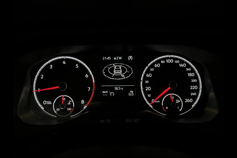 Volkswagen Polo 1.0 TSI 17'' R-line Carplay Navi ACC NAP