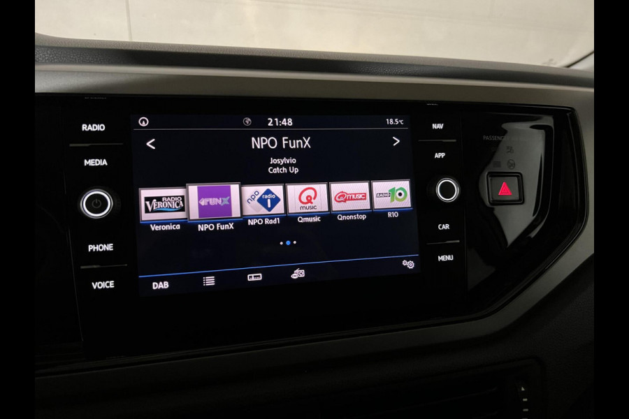 Volkswagen Polo 1.0 TSI 17'' R-line Carplay Navi ACC NAP