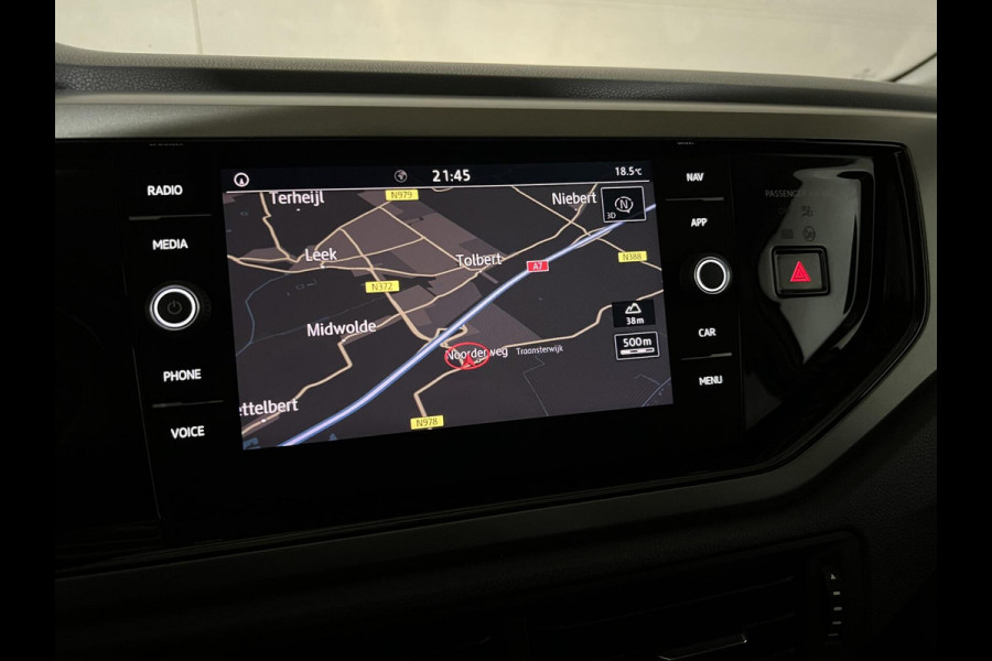Volkswagen Polo 1.0 TSI 17'' R-line Carplay Navi ACC NAP