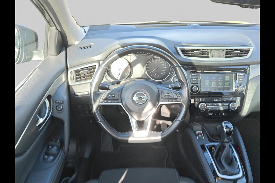 Nissan QASHQAI 1.3 DIG-T N-Connecta | Panorama dak | Navigatie | Carplay | Camera