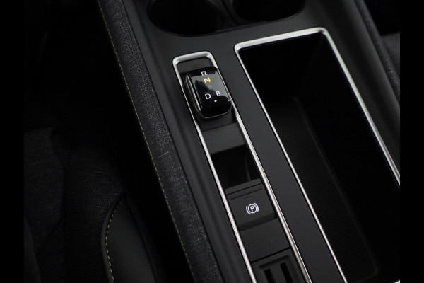 Škoda Elroq 85 Business Edition Tour 286 pk | Business Upgrade Pakket - CLEVER | Wegklapbare trekhaak | Bagage scheidingsnet