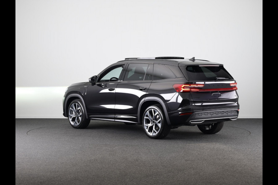 Škoda Kodiaq Sportline Business PHEV 1.5 TSI 204 pk 6 versn. DSG | Comfort Pakket | Panoramadak | Dynamic Chassis Control | Verwarmbare voorruit | Winter pakket