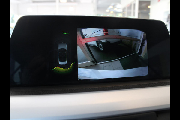 BMW 4 Serie Cabrio 420i High Executive | HARDTOP | NAVIGATIE | ACHTERUITRIJCAMERA |