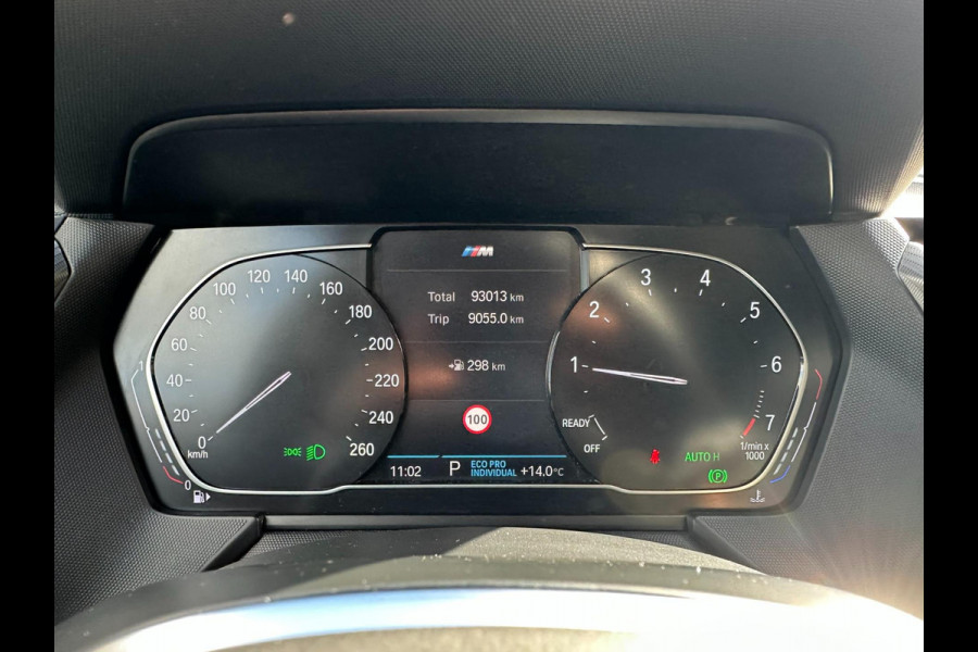 BMW 1-serie 118i High Executive l M-PAKKET l SFEERVERLICHTING