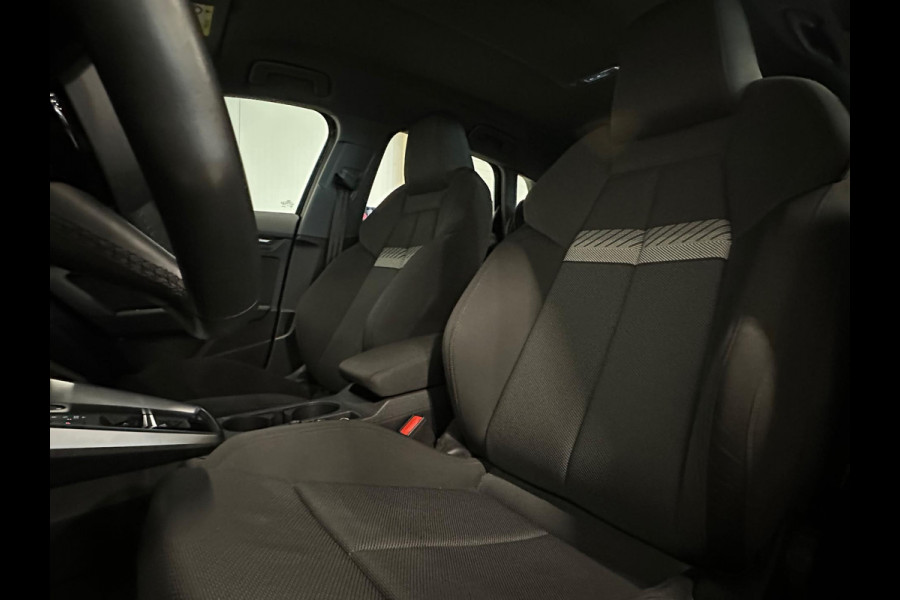 Audi A3 Sportback 30 TFSI Business edition | NAP | LED | CAMERA | CARPLAY