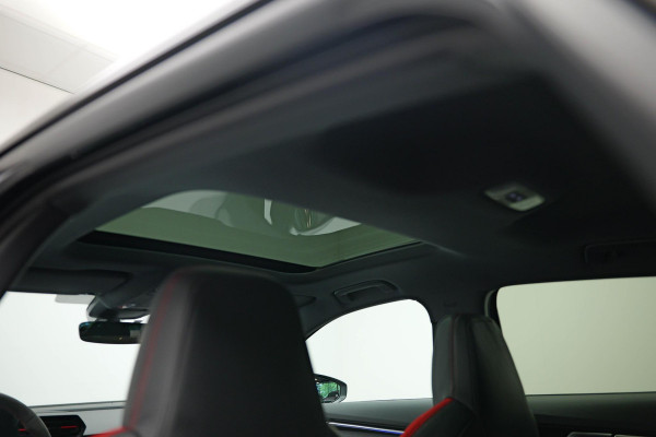 Audi RS3 Sportback 2.5 TFSI quattro |Keramisch|Pano|360|Carbon|HUD|B&O|Memory|