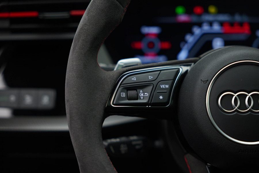 Audi RS3 Sportback 2.5 TFSI quattro |Keramisch|Pano|360|Carbon|HUD|B&O|Memory|