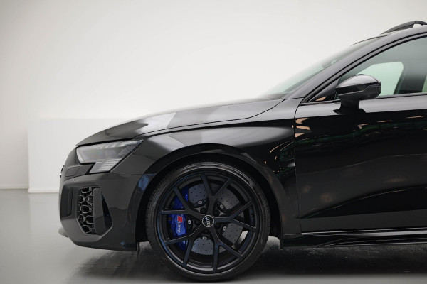 Audi RS3 Sportback 2.5 TFSI quattro |Keramisch|Pano|360|Carbon|HUD|B&O|Memory|