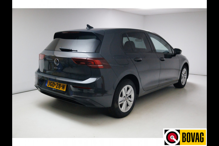 Volkswagen Golf 1.5 TSI Bus. Comf. Ed. 116 PK | Stoel & Stuurverw. | App. connect | Adap. Cruise | Extra getint glas v/a b-stijl | PDC V+ A | Draadloze tel. lader | All season banden