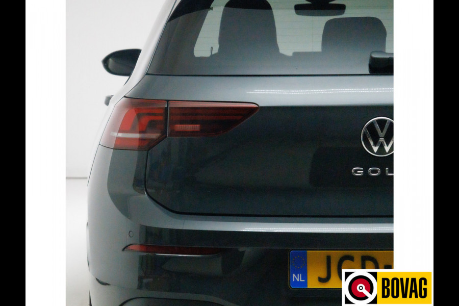 Volkswagen Golf 1.5 TSI Bus. Comf. Ed. 116 PK | Stoel & Stuurverw. | App. connect | Adap. Cruise | Extra getint glas v/a b-stijl | PDC V+ A | Draadloze tel. lader | All season banden