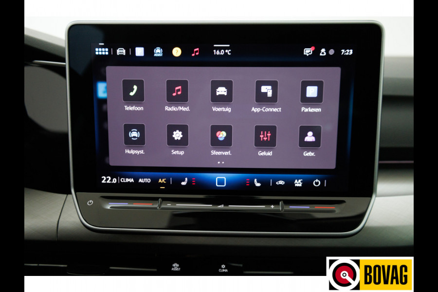 Volkswagen Golf 1.5 TSI Bus. Comf. Ed. 116 PK | Stoel & Stuurverw. | App. connect | Adap. Cruise | Extra getint glas v/a b-stijl | PDC V+ A | Draadloze tel. lader | All season banden