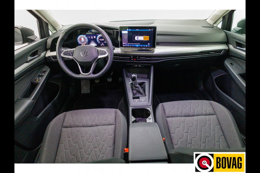 Volkswagen Golf 1.5 TSI Bus. Comf. Ed. 116 PK | Stoel & Stuurverw. | App. connect | Adap. Cruise | Extra getint glas v/a b-stijl | PDC V+ A | Draadloze tel. lader | All season banden