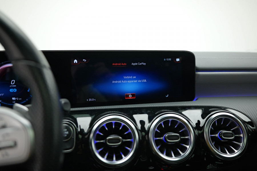 Mercedes-Benz A-Klasse 250 e AMG Line |Pano|Dodehoek|Draadloos Laden|