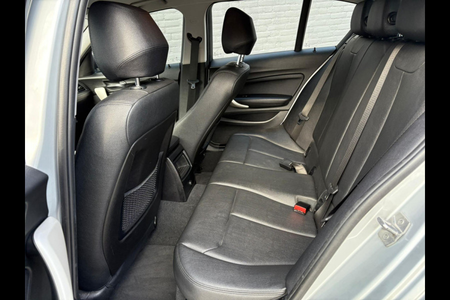 BMW 1-serie 116d Sport Line Edition | NAVI | CRUISE | AIRCO | SPORT | PDC | NWE APK