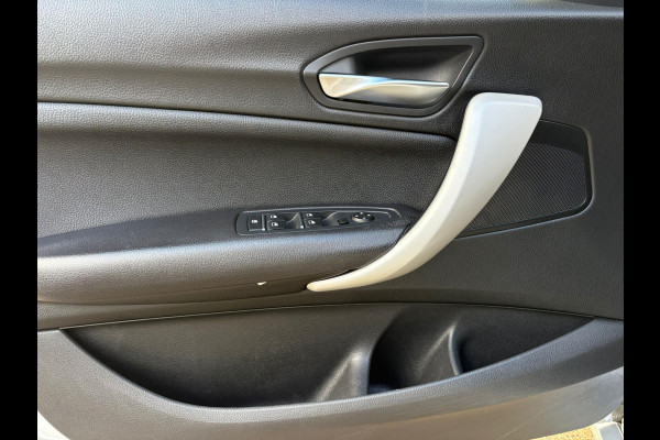 BMW 1-serie 116d Sport Line Edition | NAVI | CRUISE | AIRCO | SPORT | PDC | NWE APK