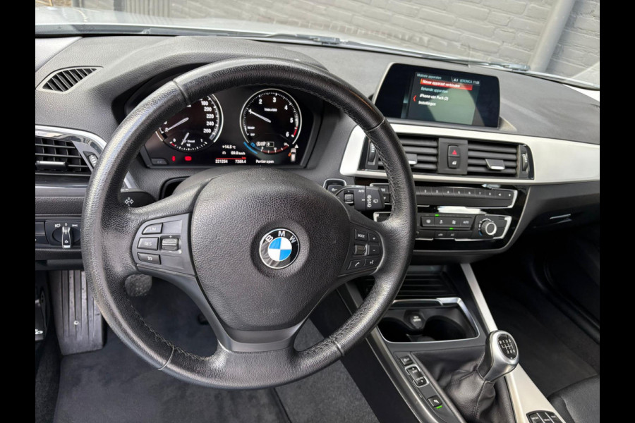 BMW 1-serie 116d Sport Line Edition | NAVI | CRUISE | AIRCO | SPORT | PDC | NWE APK