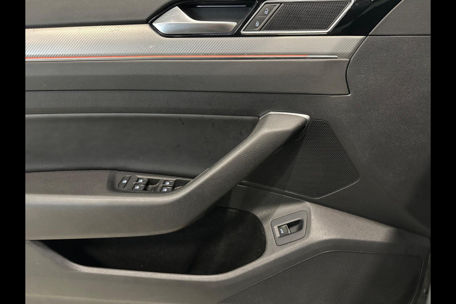 Volkswagen Arteon 1.5 TSI Business R | NAP | PANO | 3x R-LINE | AMBIANCE