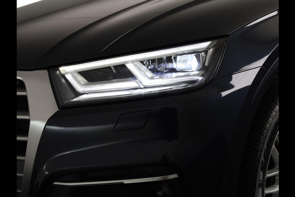 Audi Q5 50 TFSI e Advanced edition 299pk Plug in Hybrid S-tronic | Navigatie | Parkeersensoren | Adaptieve cruise control |