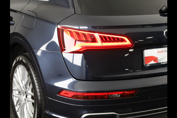 Audi Q5 50 TFSI e Advanced edition 299pk Plug in Hybrid S-tronic | Navigatie | Parkeersensoren | Adaptieve cruise control |