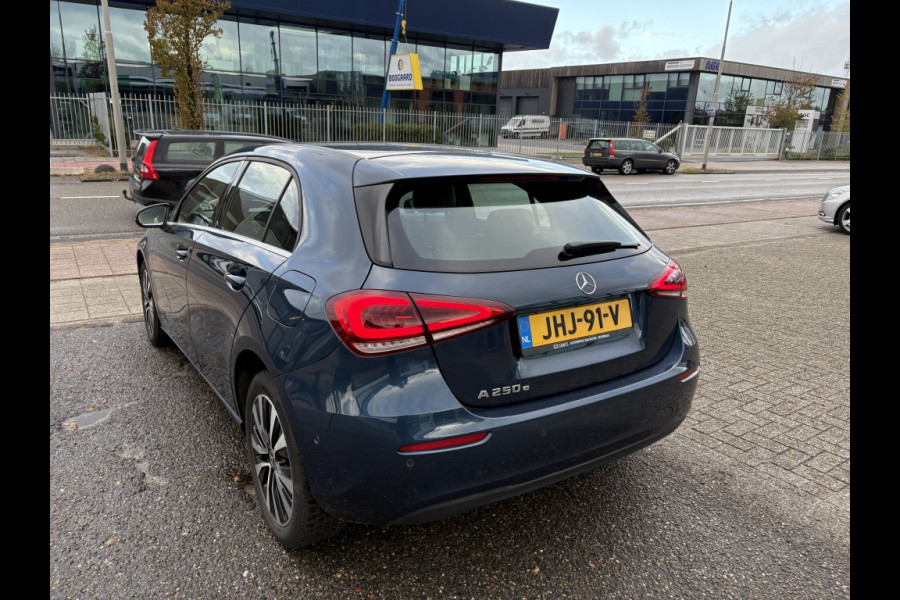 Mercedes-Benz A-Klasse 250 e