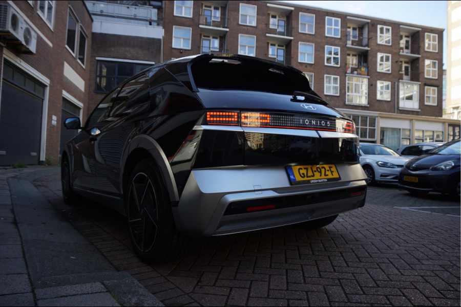 Hyundai IONIQ 5 Lounge 84 kWh | Long Range | LEER | Head Up Display | Adaptive + Lane | Memory + stoel- en stuurverwarming + stoelkoeling | Premium audio | 360 camera | Sfeerverlichting | BTW