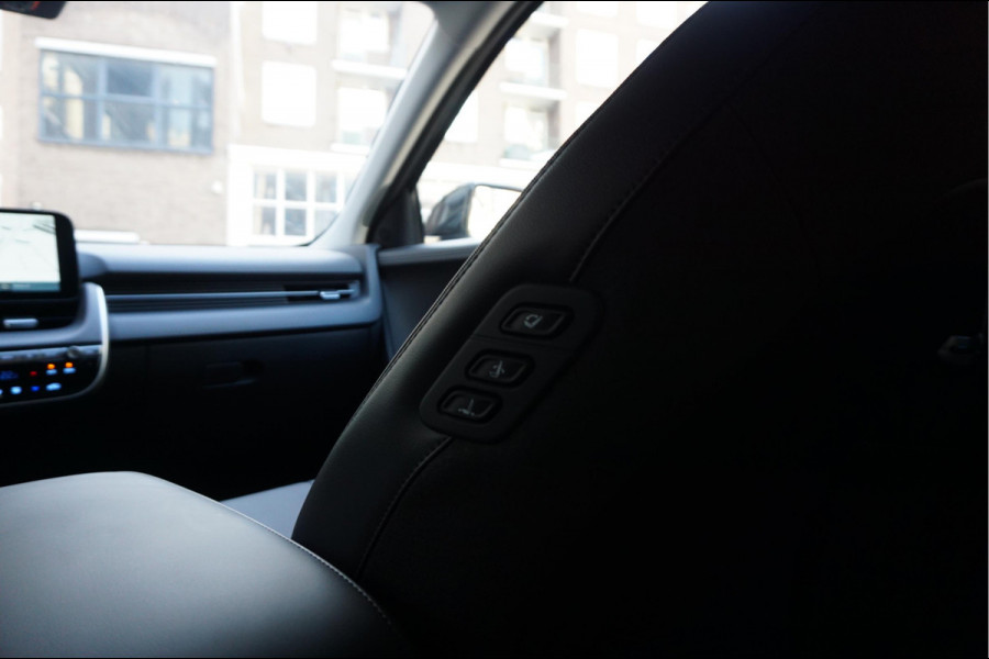 Hyundai IONIQ 5 Lounge 84 kWh | Long Range | LEER | Head Up Display | Adaptive + Lane | Memory + stoel- en stuurverwarming + stoelkoeling | Premium audio | 360 camera | Sfeerverlichting | BTW