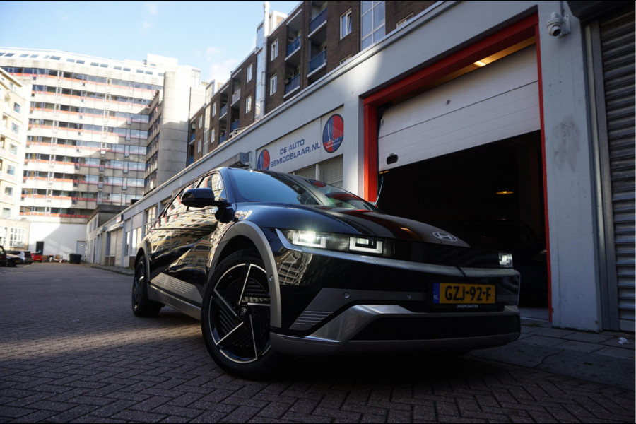 Hyundai IONIQ 5 Lounge 84 kWh | Long Range | LEER | Head Up Display | Adaptive + Lane | Memory + stoel- en stuurverwarming + stoelkoeling | Premium audio | 360 camera | Sfeerverlichting | BTW