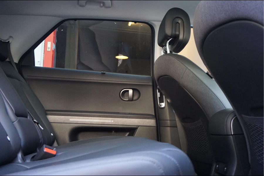 Hyundai IONIQ 5 Lounge 84 kWh | Long Range | LEER | Head Up Display | Adaptive + Lane | Memory + stoel- en stuurverwarming + stoelkoeling | Premium audio | 360 camera | Sfeerverlichting | BTW