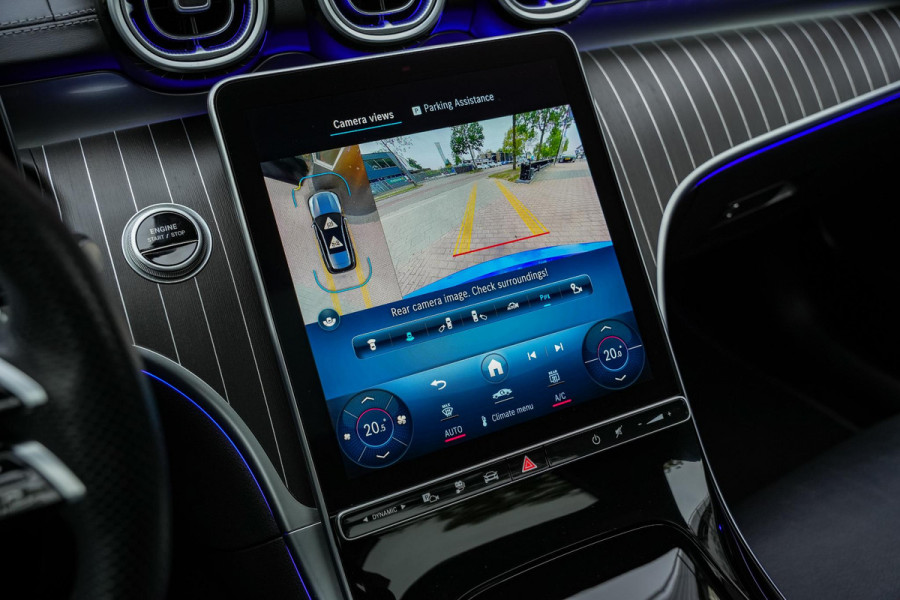 Mercedes-Benz C-Klasse 300 e AMG Line Panoramadak Full Ambient Adapt. Cruise Laser LED 360Cam 19''LM