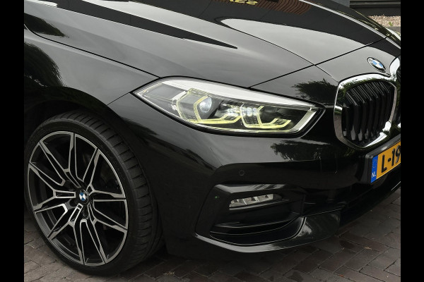 BMW 1-serie 118d M Pakket Panoramadak Cruise Leer Stoelverw. 19''LM