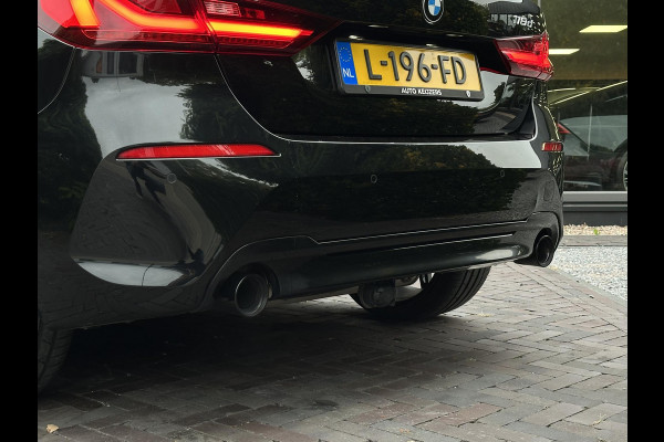 BMW 1-serie 118d M Pakket Panoramadak Cruise Leer Stoelverw. 19''LM