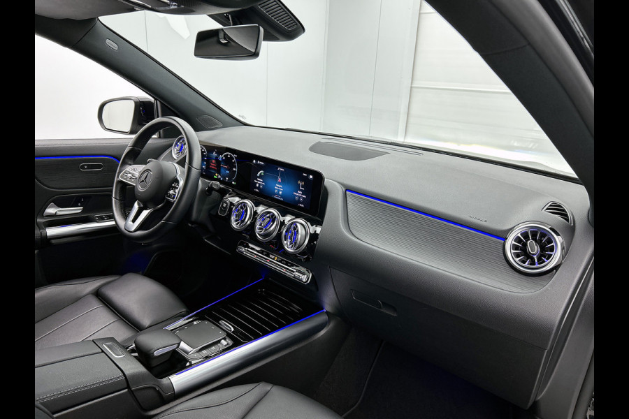 Mercedes-Benz EQA 250 Luxury Line 67 kWh Lichtmetalen velgen | Navigatie | Wide screen | Keyles Go | parking support met camera achter | Inclusief 48 maanden MB Certified garantie voor Europa.