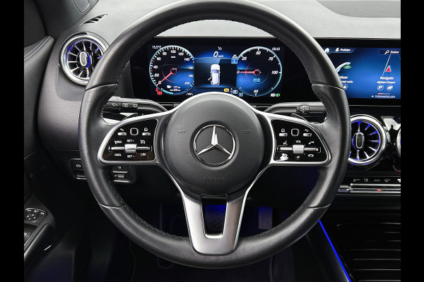 Mercedes-Benz EQA 250 Luxury Line 67 kWh Lichtmetalen velgen | Navigatie | Wide screen | Keyles Go | parking support met camera achter | Inclusief 48 maanden MB Certified garantie voor Europa.